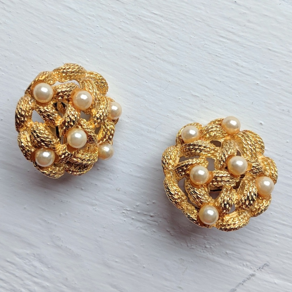 Vintage Clip-on Earrings